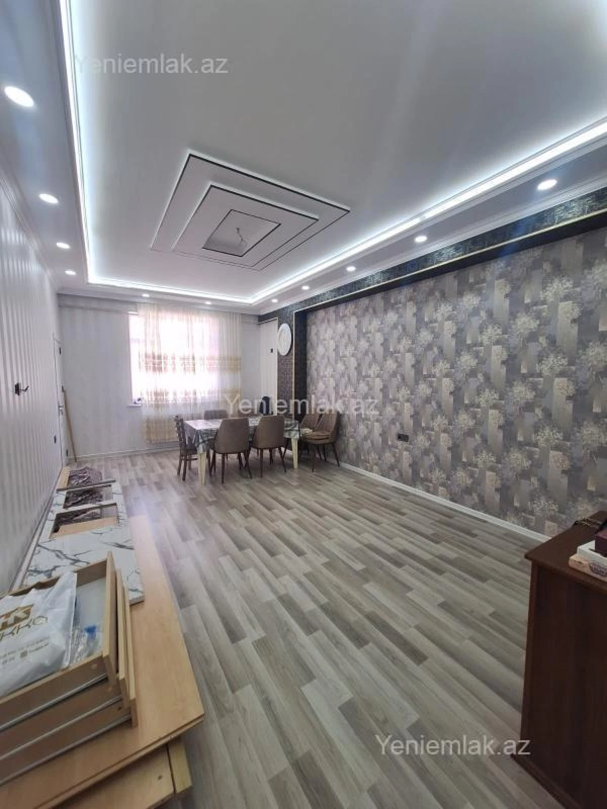 Satılır 3 otaqlı yeni tikili 105 m²