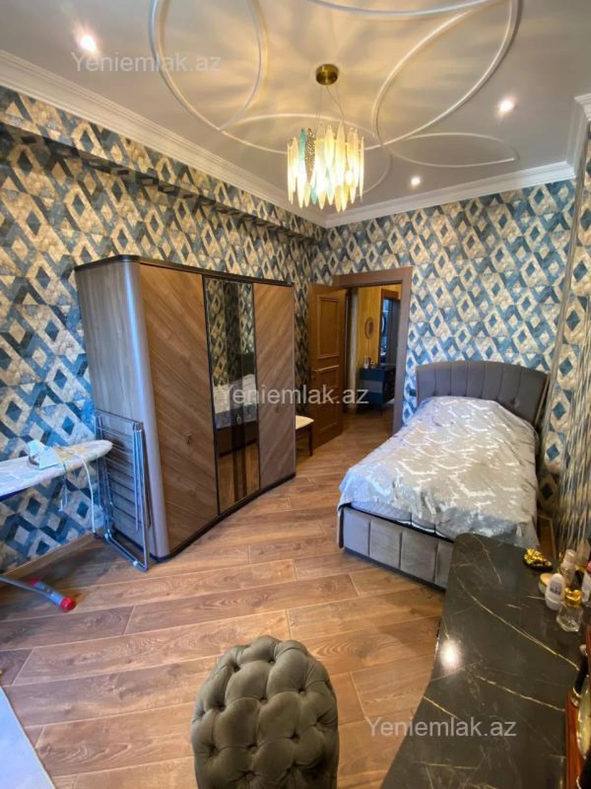 Satılır 2 otaqlı yeni tikili 70 m²