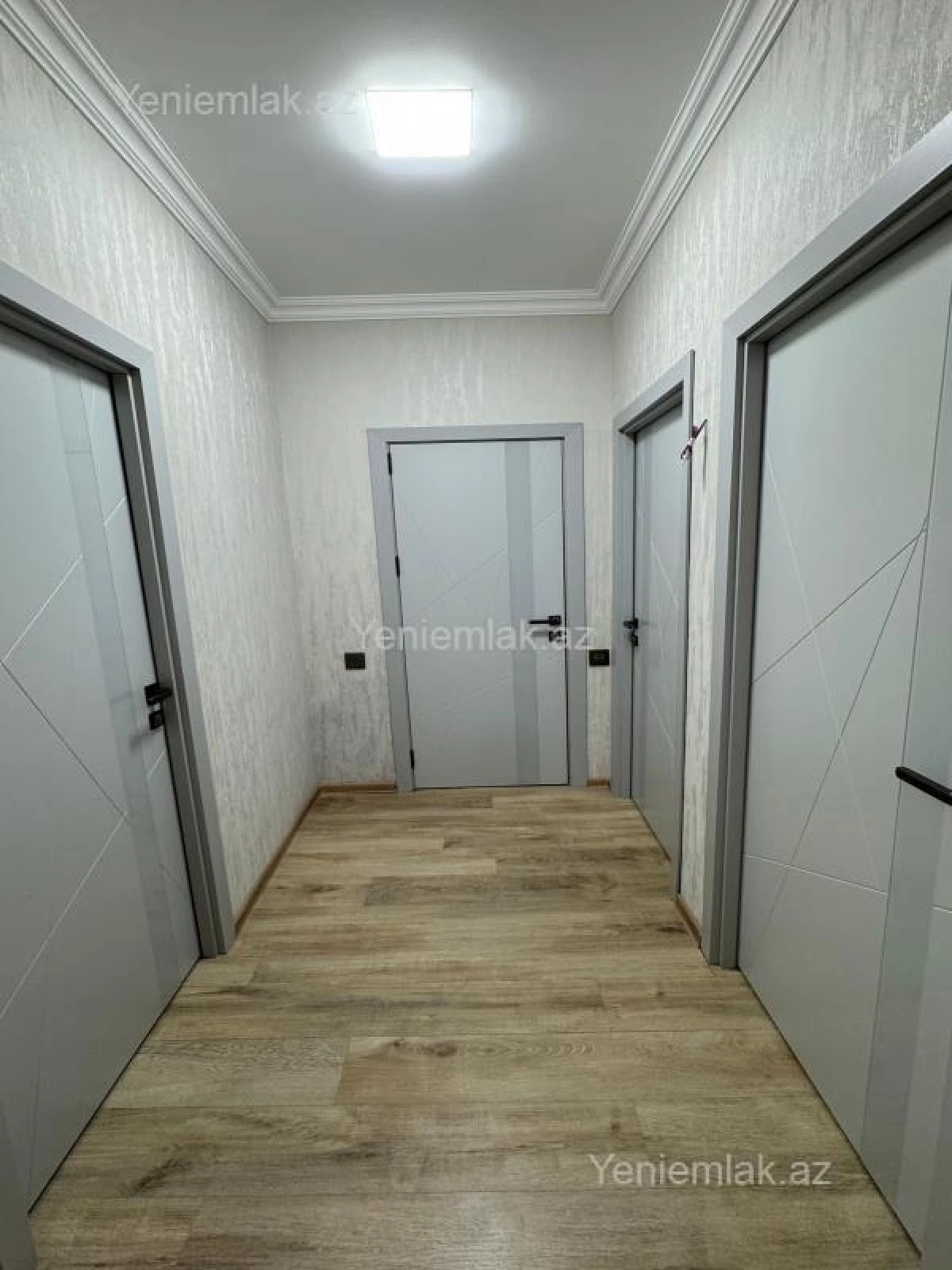 Satılır 2 otaqlı yeni tikili 57 m²