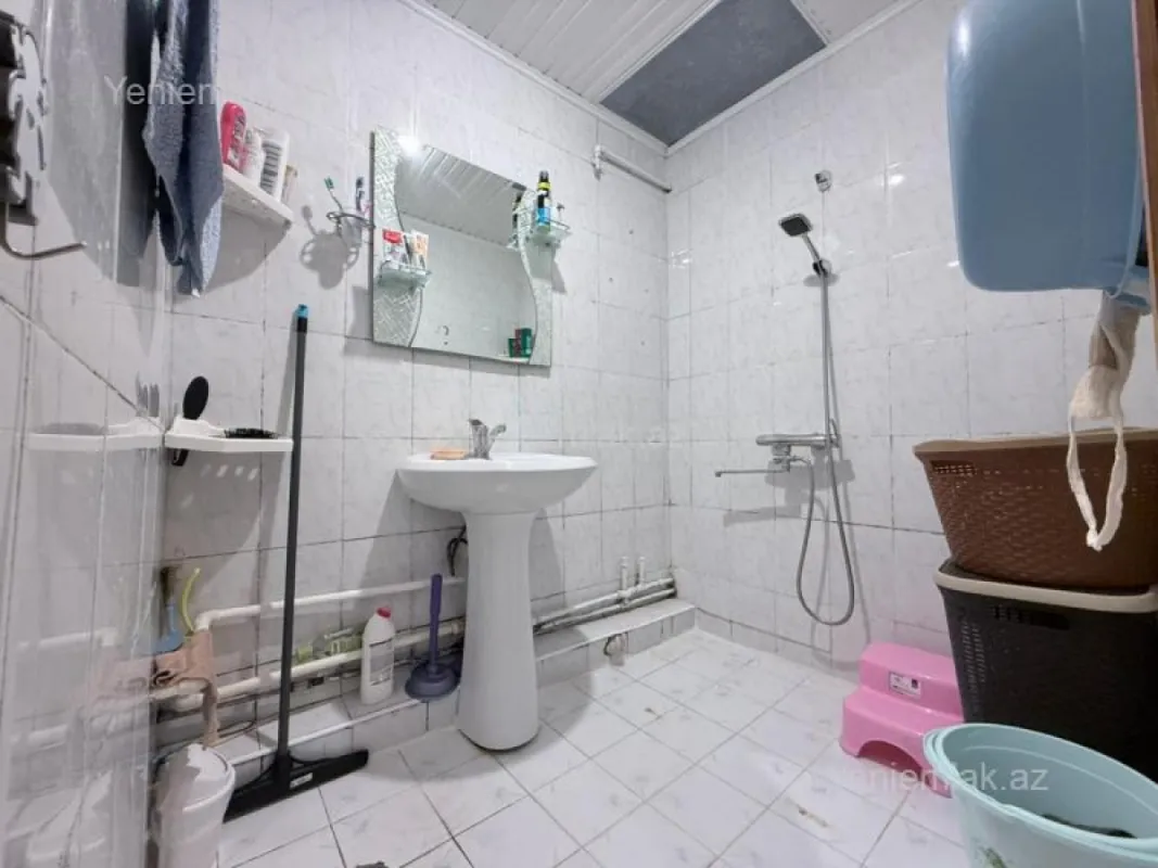 Satılır 3 otaqlı köhnə tikili 56 m²
