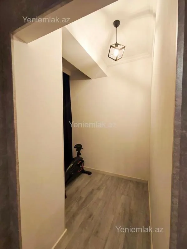 Satılır 3 otaqlı yeni tikili 150 m²