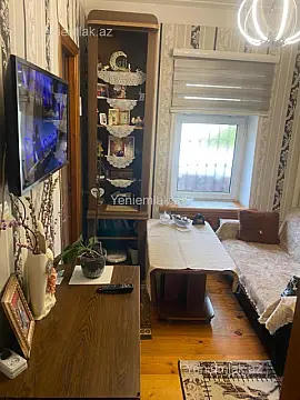 Satılır 3 otaqlı köhnə tikili 60 m²