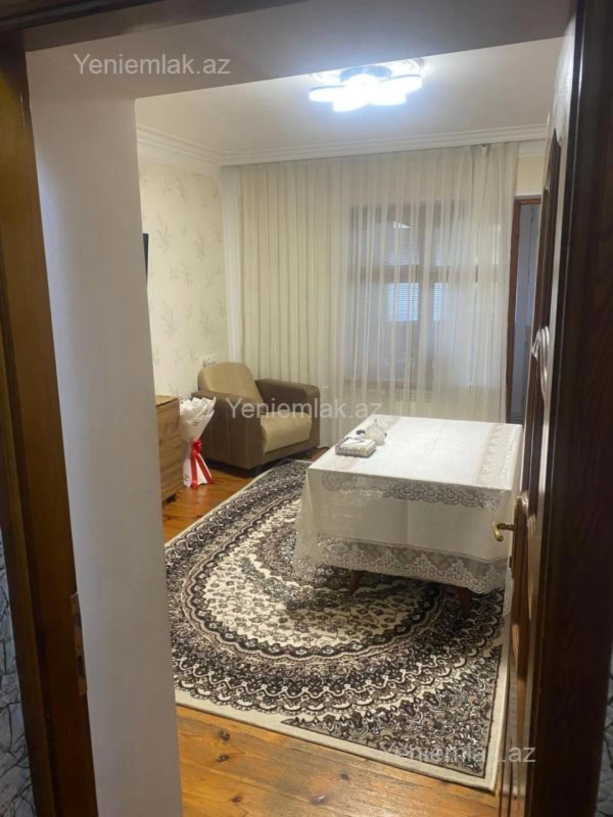 Satılır 3 otaqlı köhnə tikili 60 m²