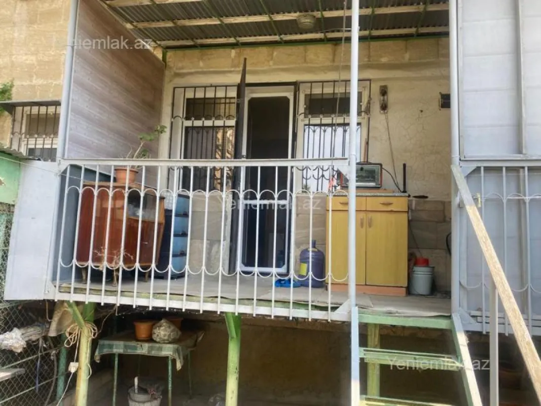 Satılır 3 otaqlı köhnə tikili 60 m²