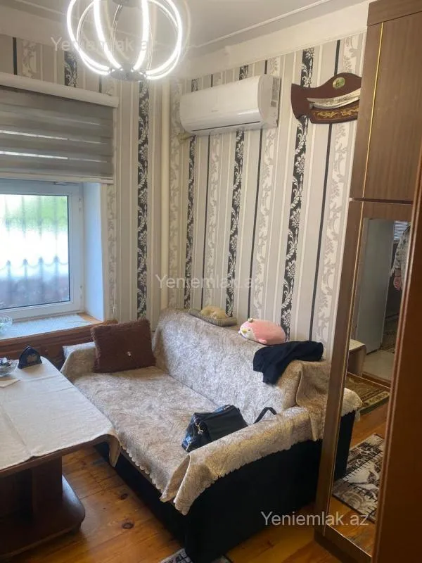Satılır 3 otaqlı köhnə tikili 60 m²