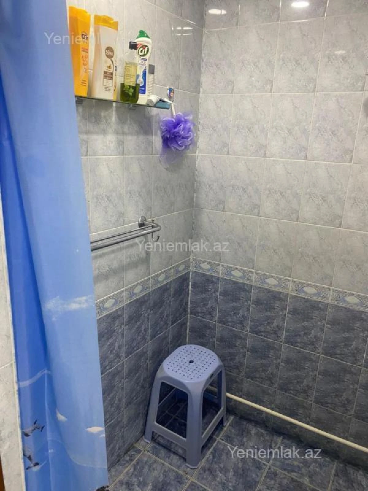 Satılır 3 otaqlı köhnə tikili 60 m²
