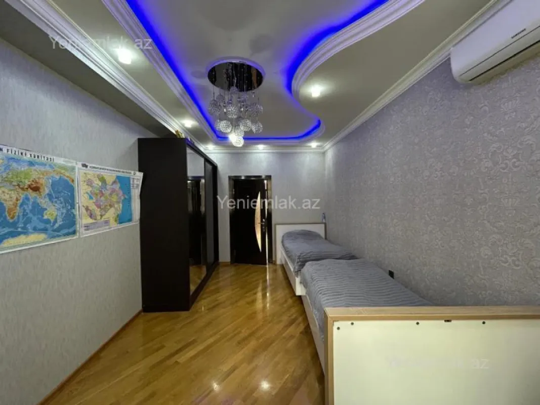 Satılır 3 otaqlı yeni tikili 148 m²