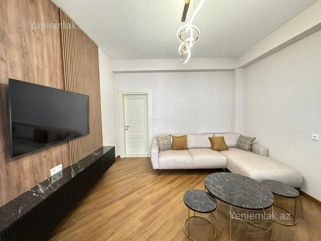 Satılır 3 otaqlı yeni tikili 88 m²