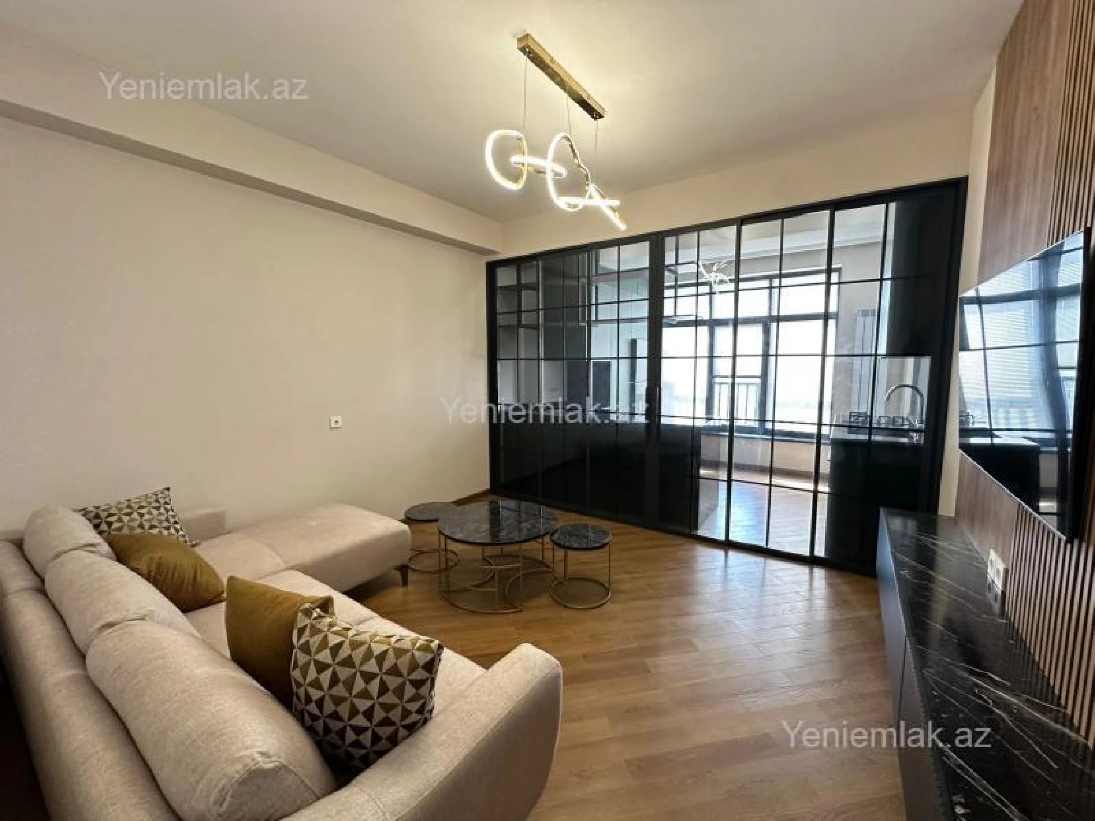 Satılır 3 otaqlı yeni tikili 88 m²