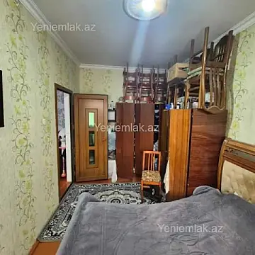 Satılır 4 otaqlı köhnə tikili 81 m²