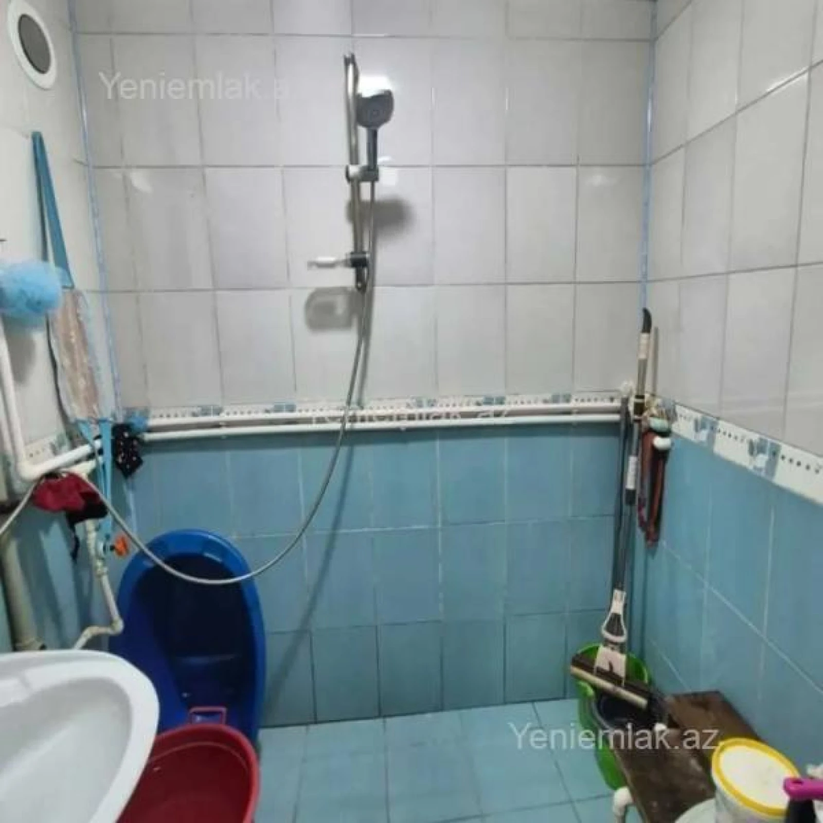 Satılır 4 otaqlı köhnə tikili 81 m²