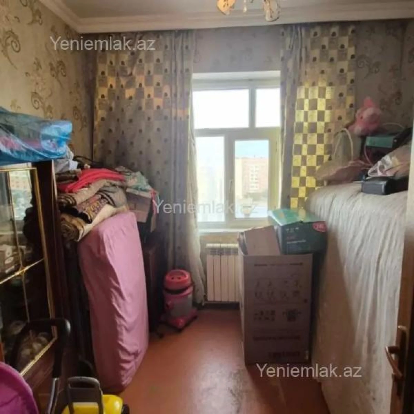 Satılır 4 otaqlı köhnə tikili 81 m²