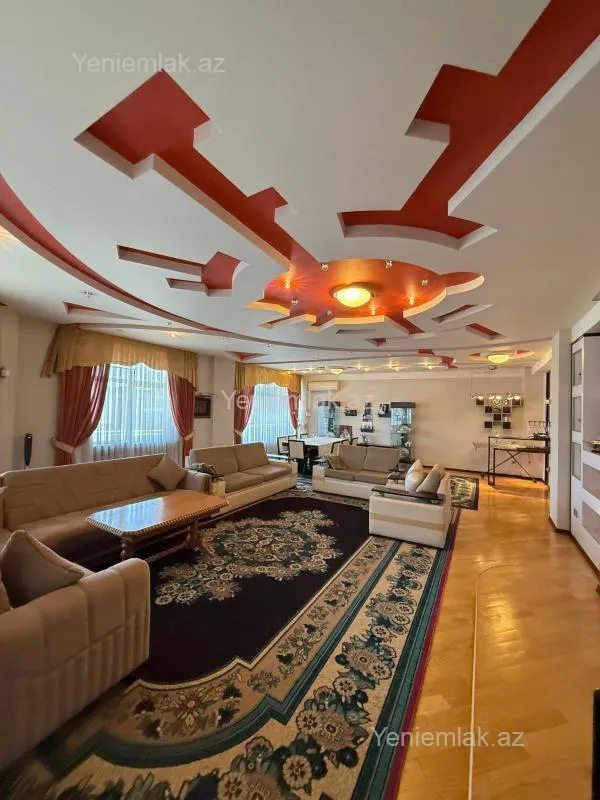 Satılır 5 otaqlı yeni tikili 285 m²