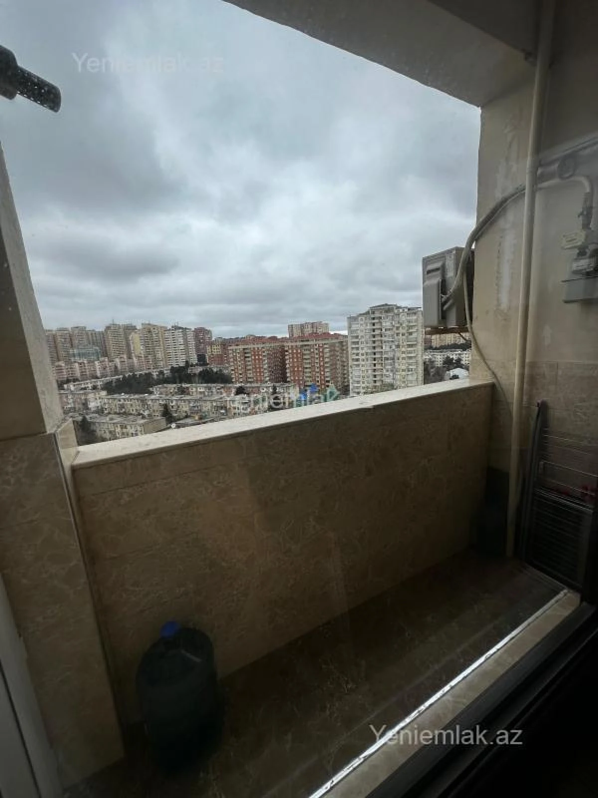 Satılır 2 otaqlı yeni tikili 60 m²