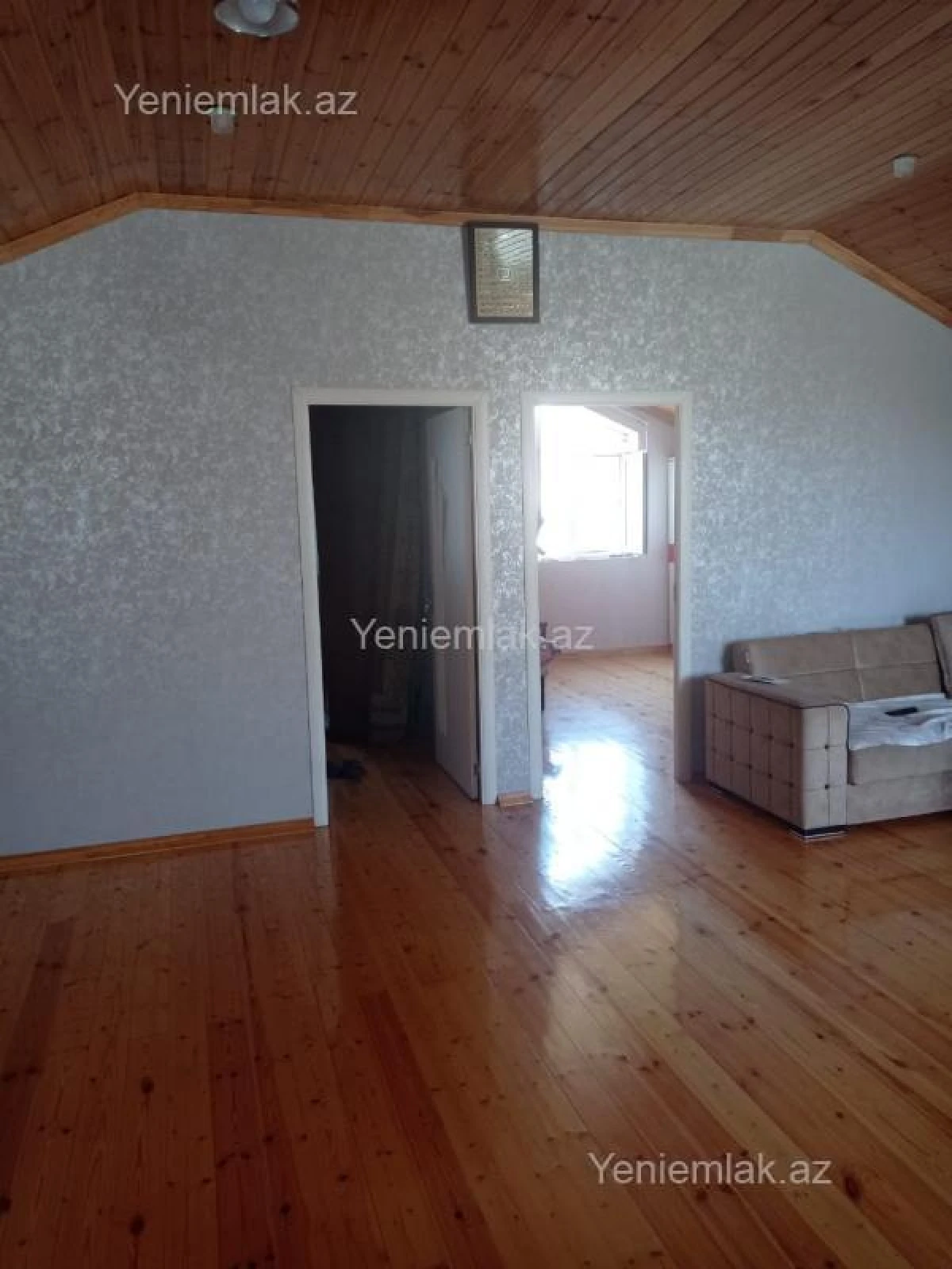 Satılır 6 otaqlı həyət evi 160 m²