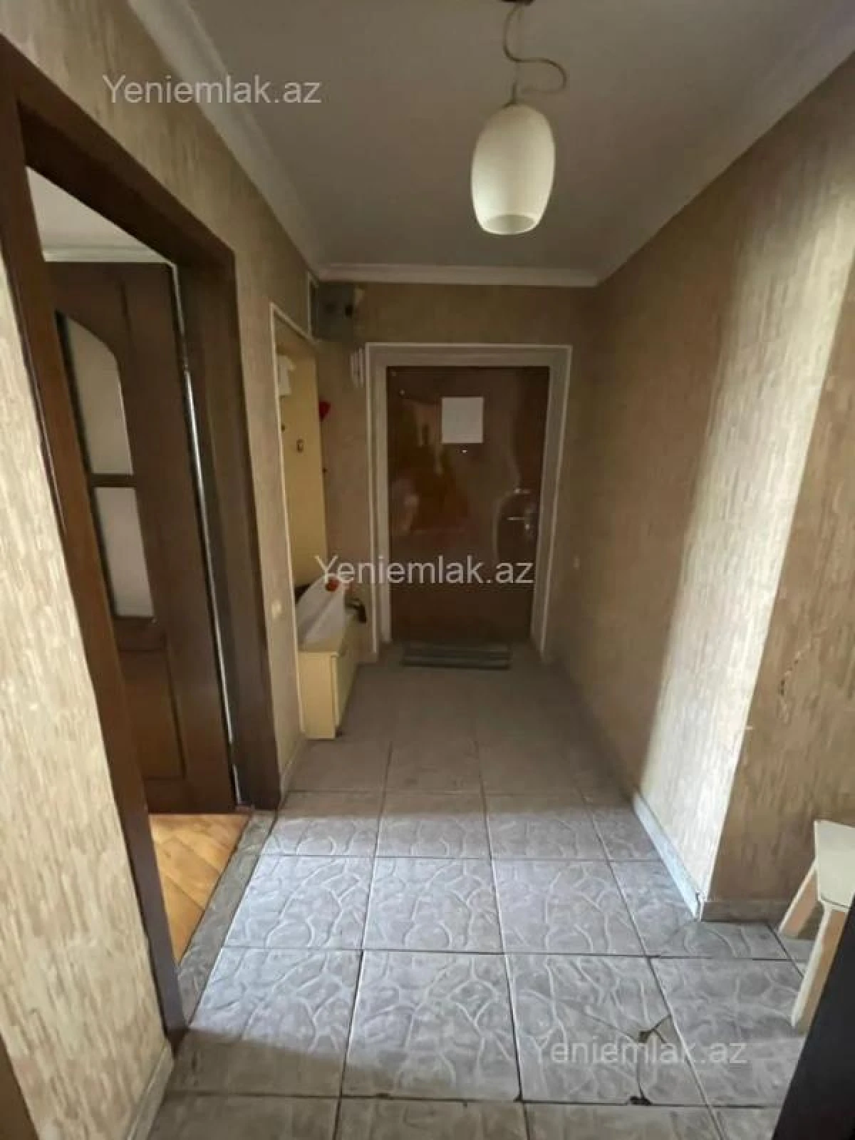 Satılır 3 otaqlı köhnə tikili 65 m²