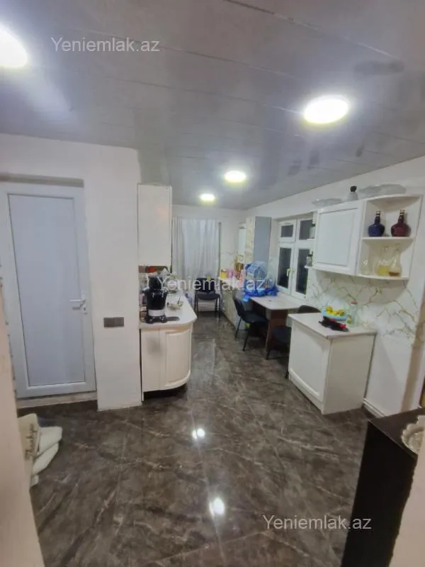 Satılır 3 otaqlı həyət evi 80 m²