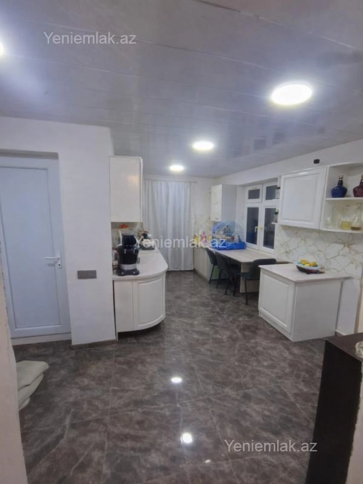 Satılır 3 otaqlı həyət evi 80 m²