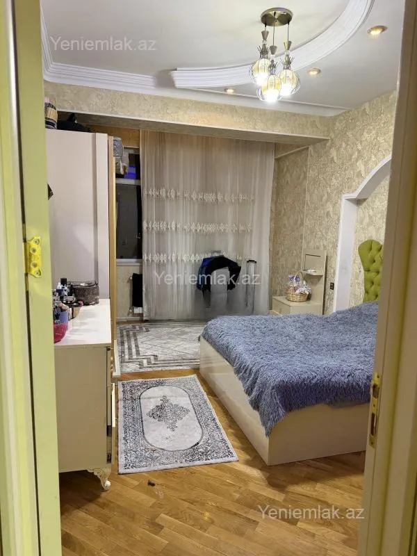 Satılır 3 otaqlı yeni tikili 120 m²