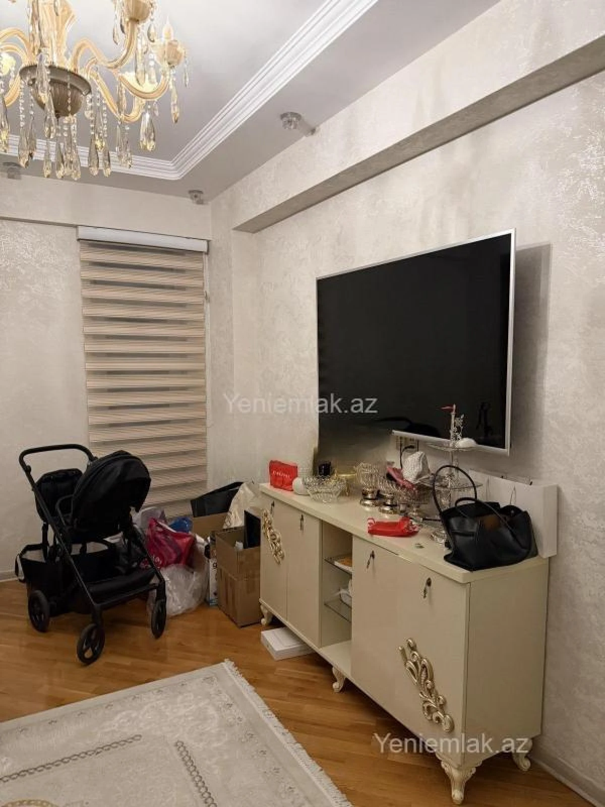 Satılır 3 otaqlı yeni tikili 120 m²