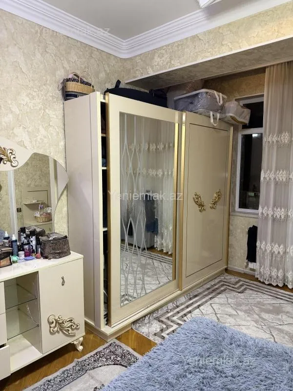 Satılır 3 otaqlı yeni tikili 120 m²