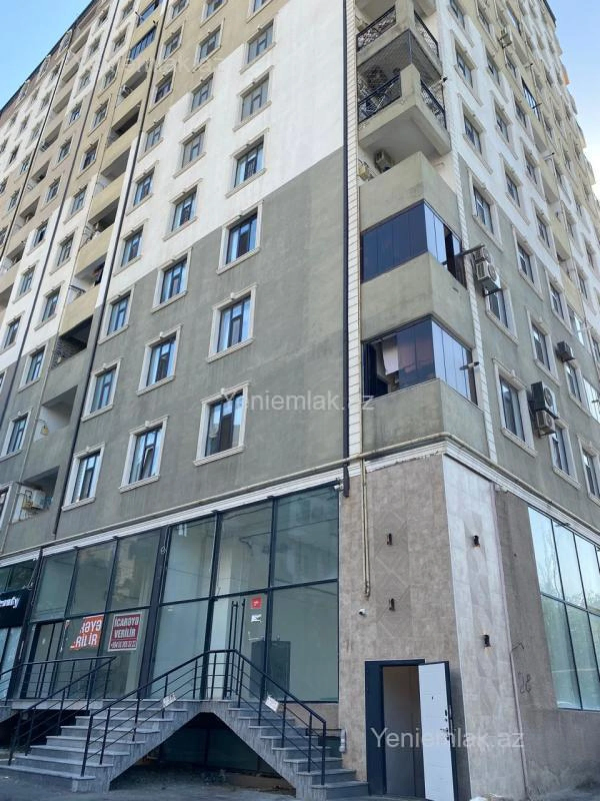 Satılır 3 otaqlı yeni tikili 105 m²