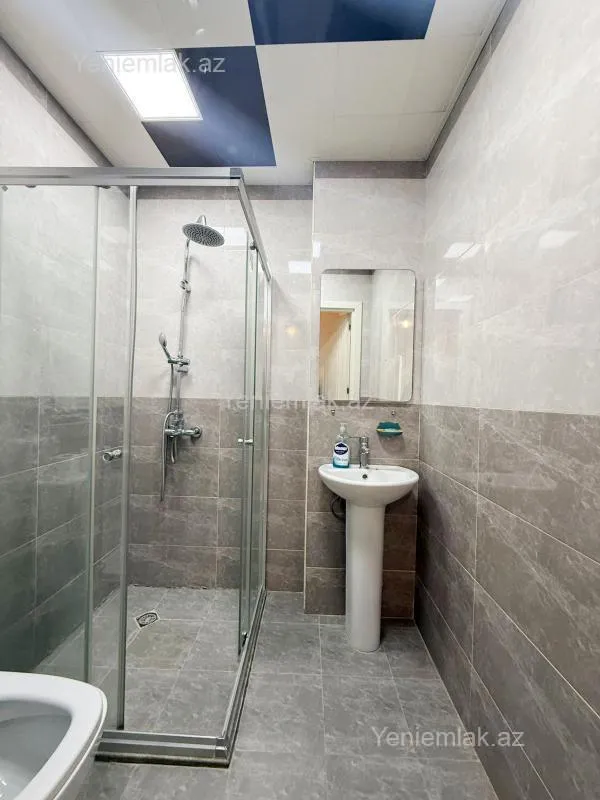 Satılır 3 otaqlı yeni tikili 66 m²