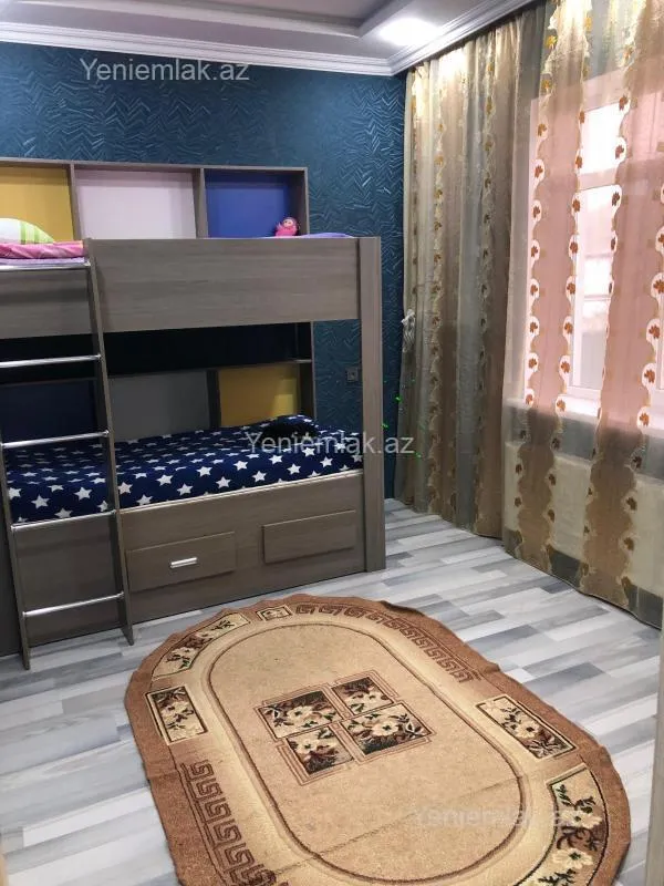 Satılır 4 otaqlı həyət evi 115 m²
