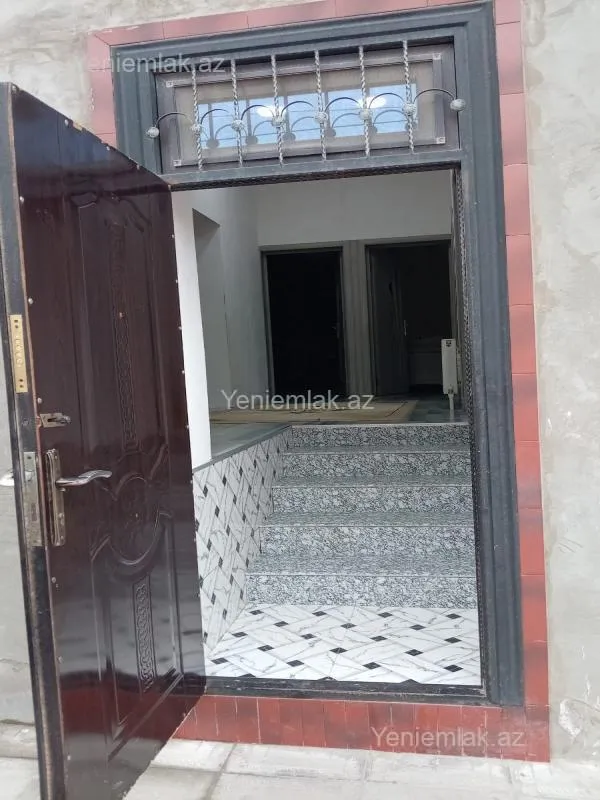 Satılır 4 otaqlı həyət evi 115 m²
