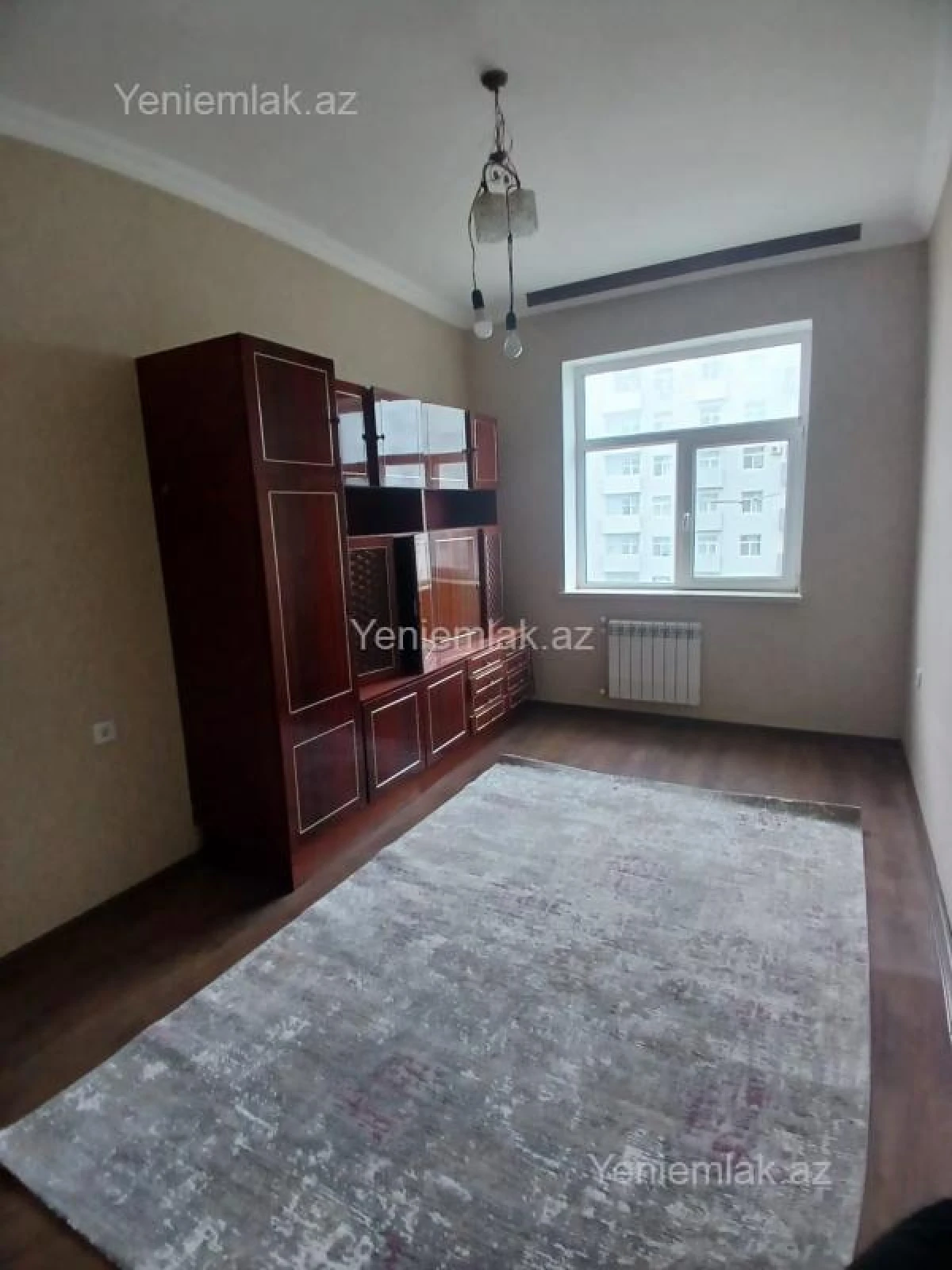 Satılır 3 otaqlı yeni tikili 75 m²