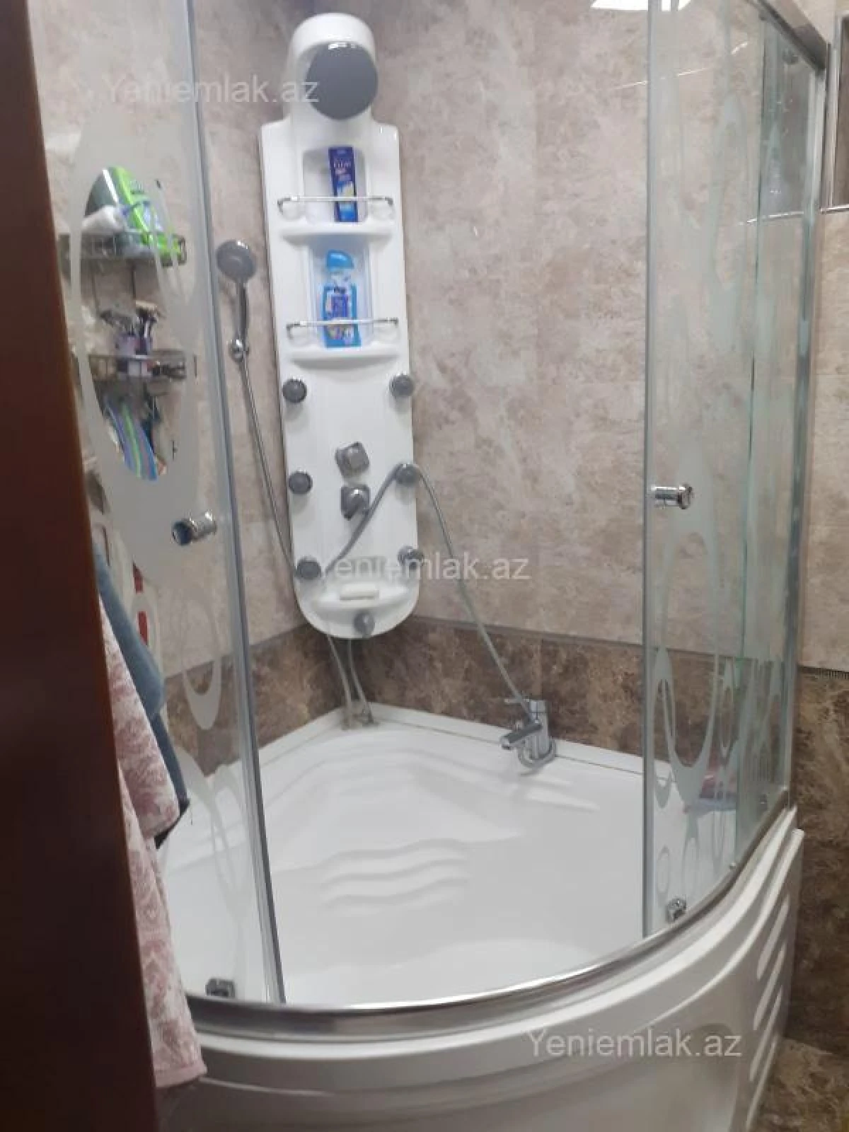 Satılır 4 otaqlı həyət evi 210 m²