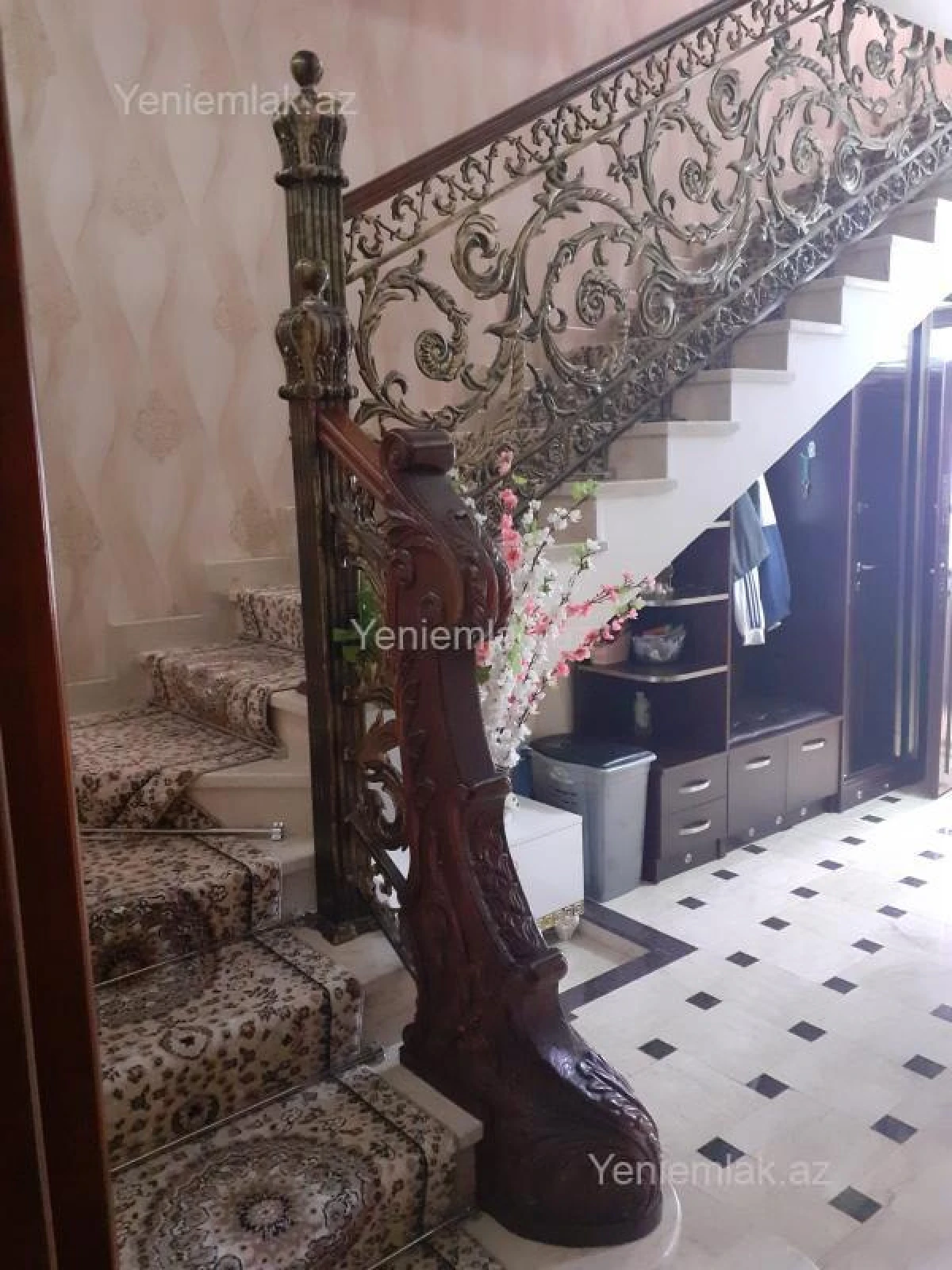 Satılır 4 otaqlı həyət evi 210 m²