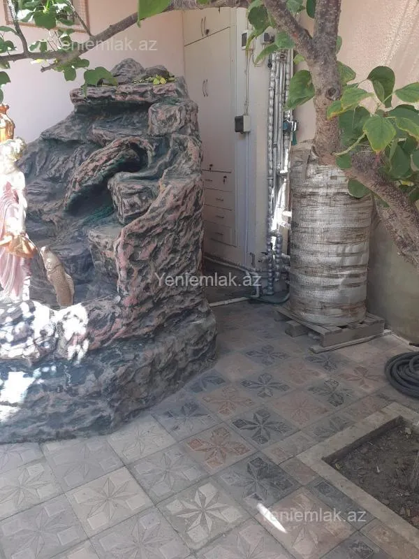 Satılır 4 otaqlı həyət evi 210 m²