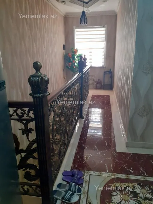 Satılır 4 otaqlı həyət evi 210 m²