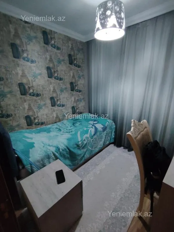 Satılır 2 otaqlı köhnə tikili 48 m²