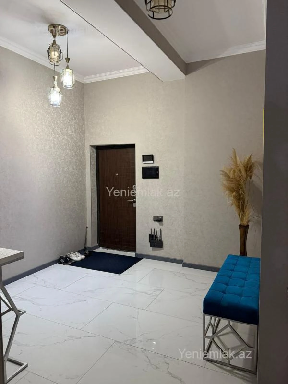 Satılır 6 otaqlı yeni tikili 250 m²