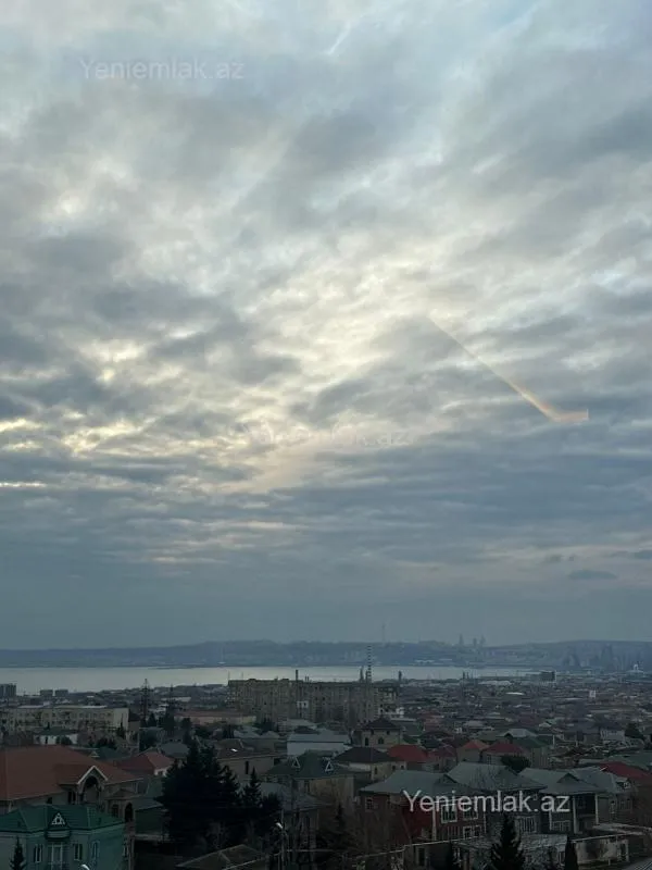 Satılır 3 otaqlı yeni tikili 85 m²