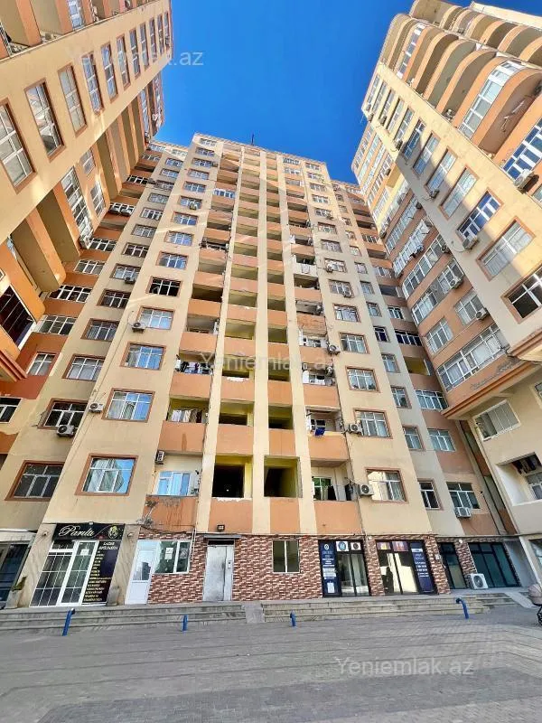 Satılır 4 otaqlı yeni tikili 165 m²