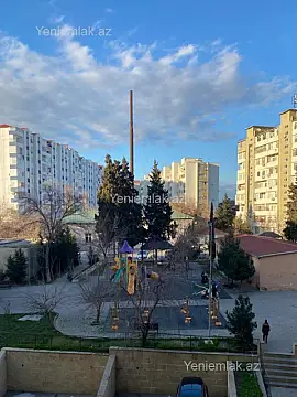 Satılır 5 otaqlı köhnə tikili 125 m²