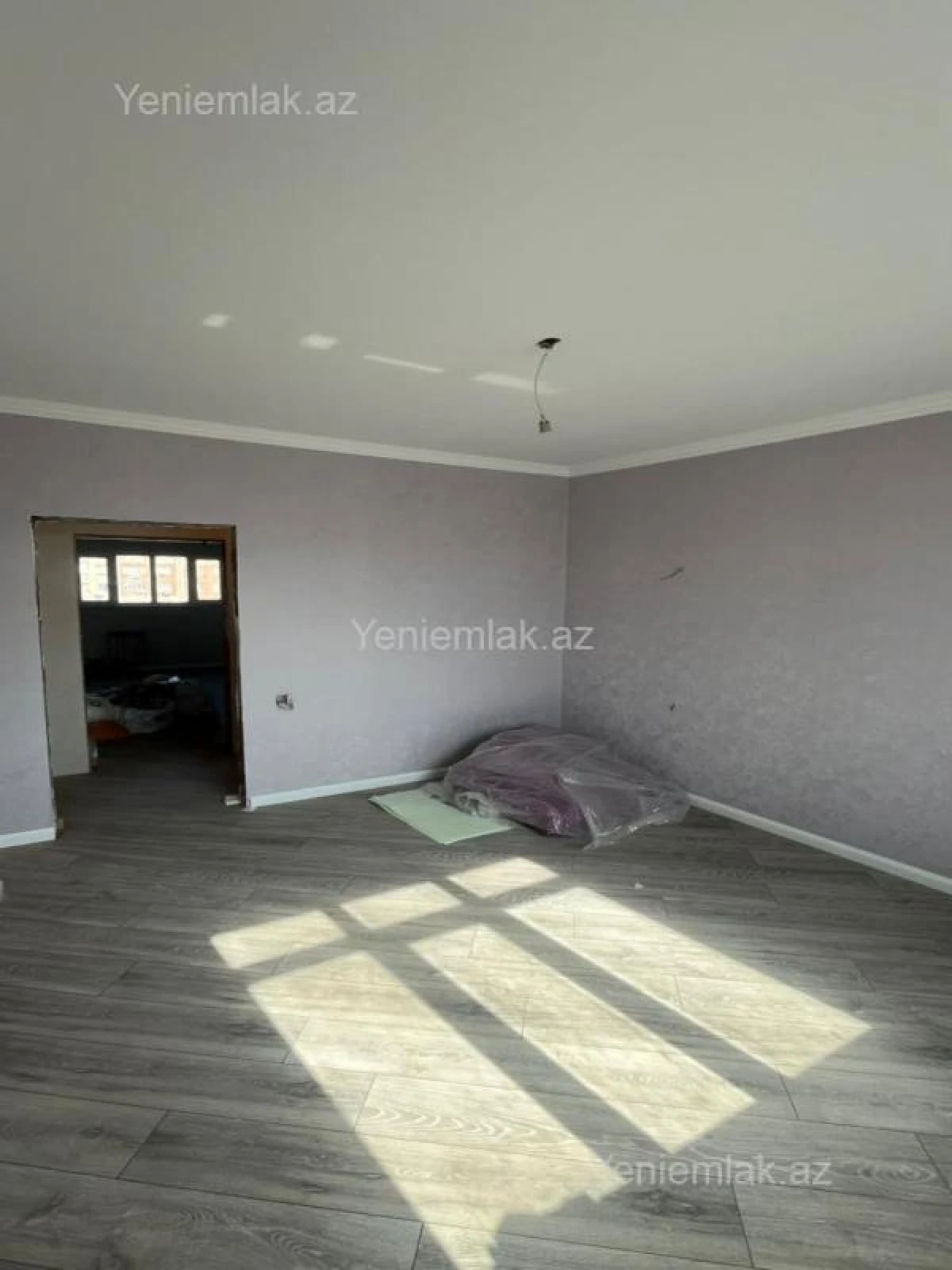 Satılır 5 otaqlı köhnə tikili 103 m²