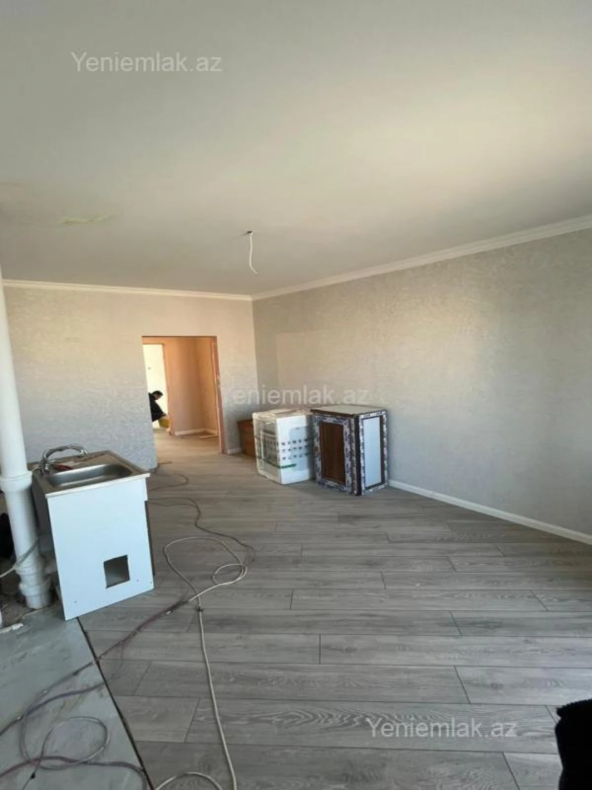 Satılır 5 otaqlı köhnə tikili 103 m²