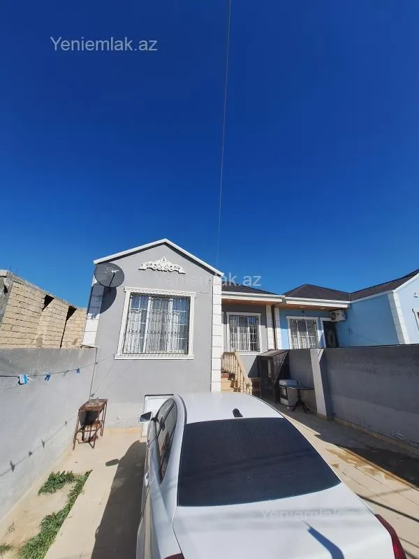 Satılır 3 otaqlı həyət evi 100 m²