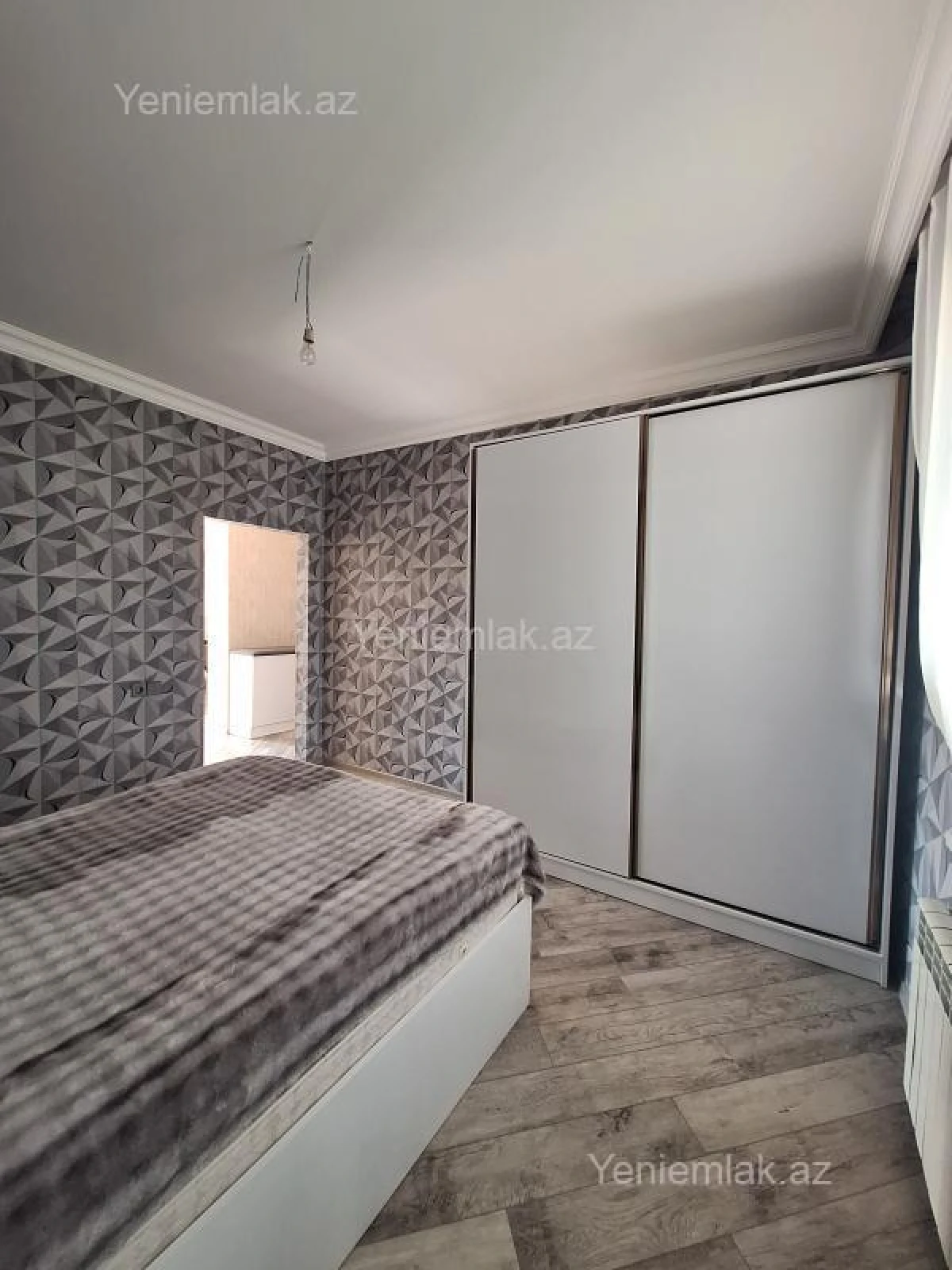 Satılır 3 otaqlı həyət evi 100 m²