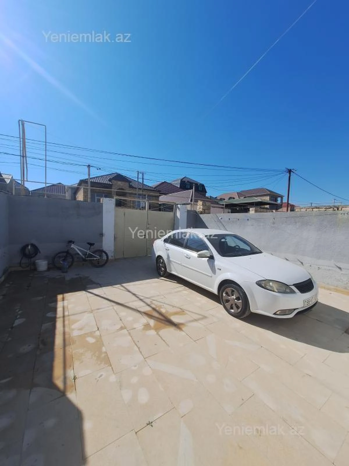 Satılır 3 otaqlı həyət evi 100 m²