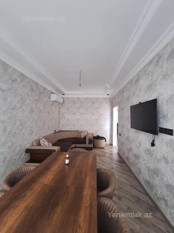 Satılır 3 otaqlı həyət evi 100 m²