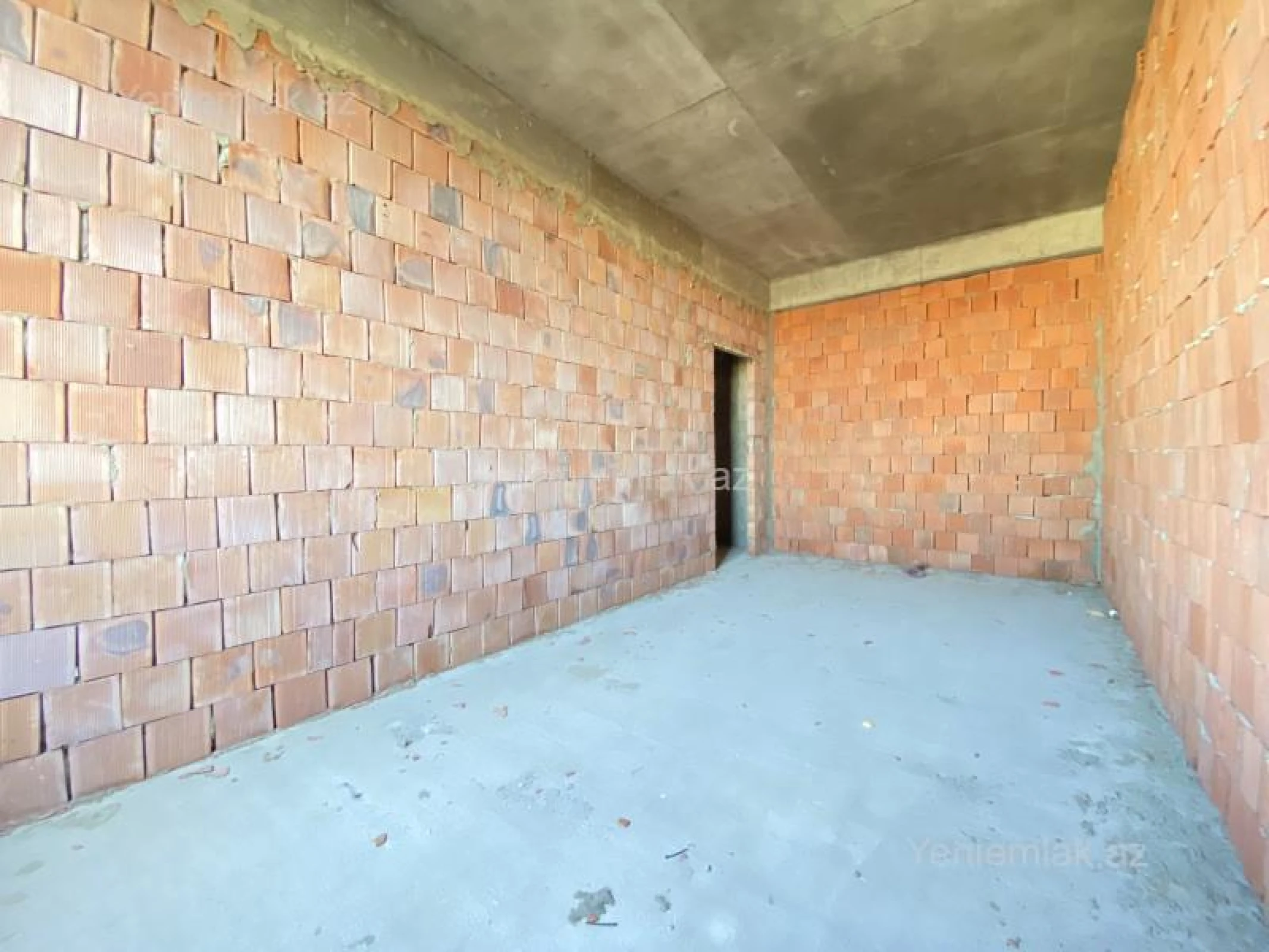 Satılır 3 otaqlı yeni tikili 94.67 m²