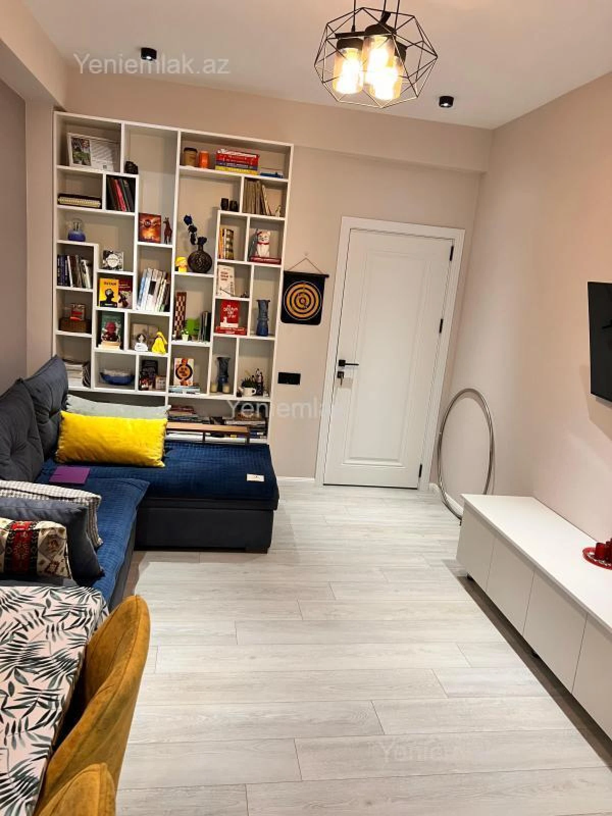Satılır 3 otaqlı yeni tikili 78 m²