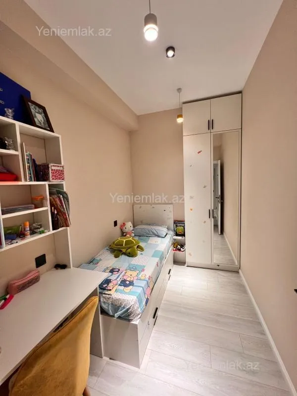 Satılır 3 otaqlı yeni tikili 78 m²