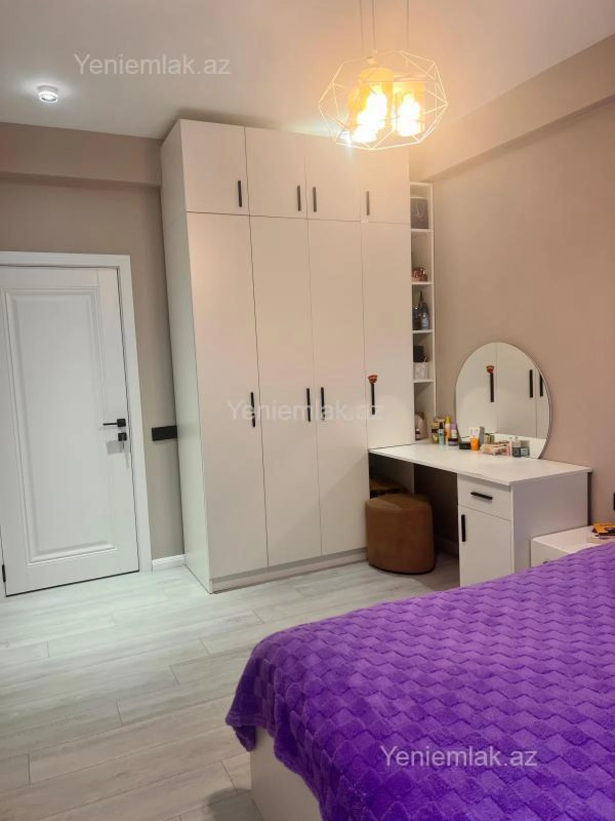 Satılır 3 otaqlı yeni tikili 78 m²