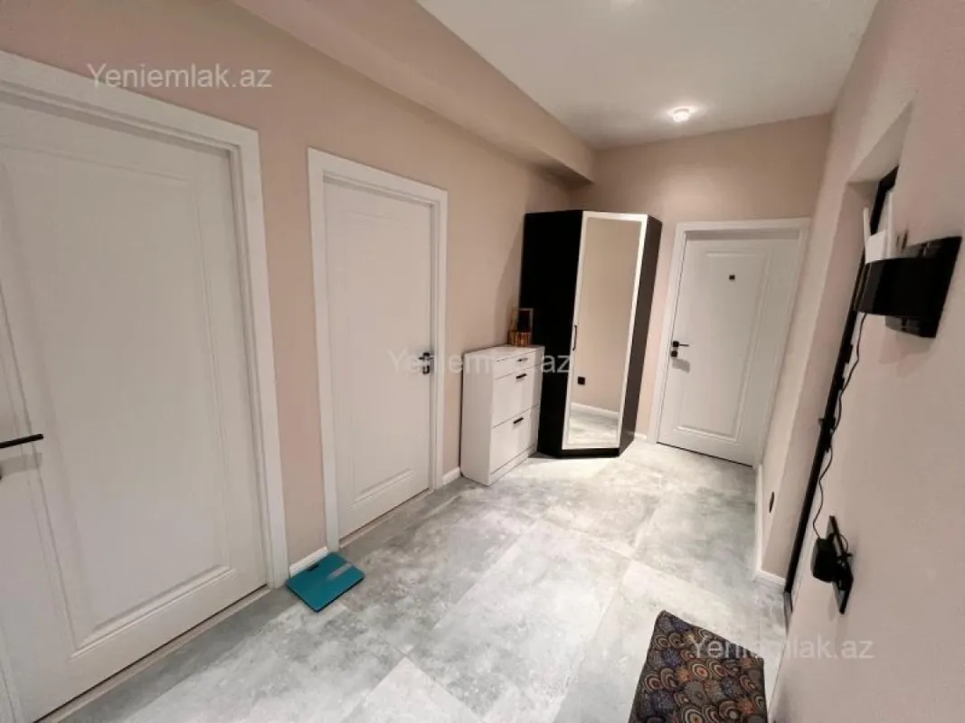 Satılır 3 otaqlı yeni tikili 78 m²